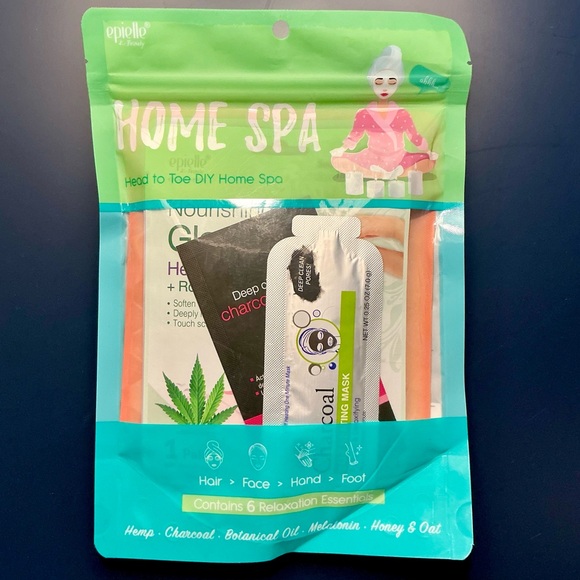 Home Spa Kit - 6 Assorted Masks & Treatments NEVER OPENED - Picture 1 of 2